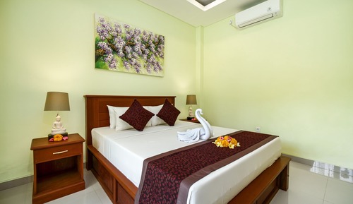 Deluxe Double Room, Pool View, Ground Floor