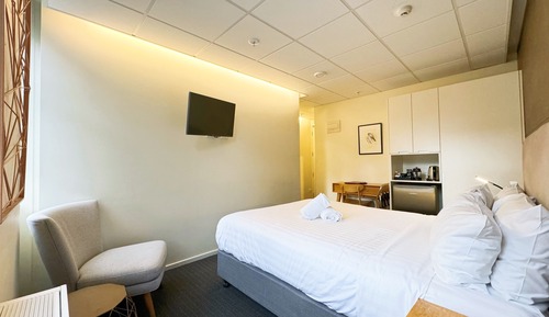Queen Room