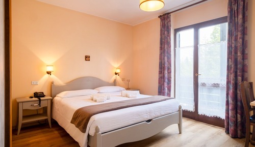Basic Double Room