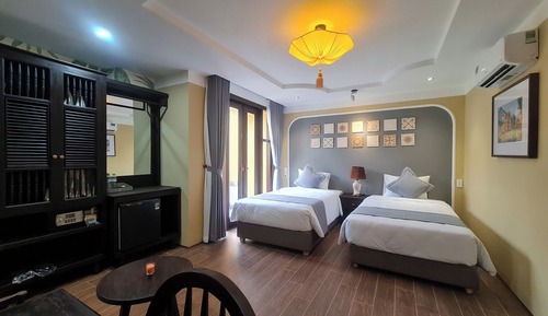 Deluxe Twin Room
