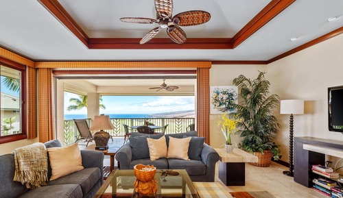Condo, 3 Bedrooms