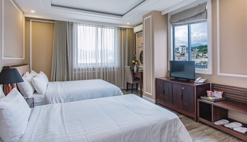 Deluxe Room, Multiple Beds, River View