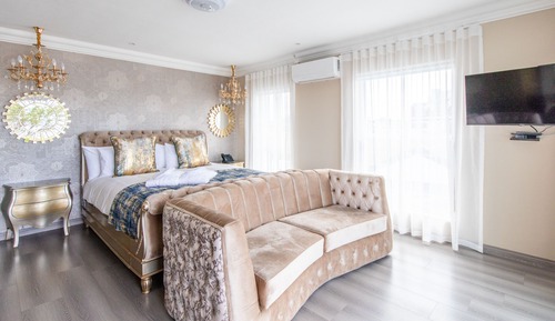 Luxury Room