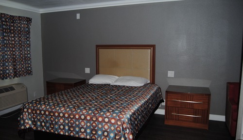 Luxury Single Room