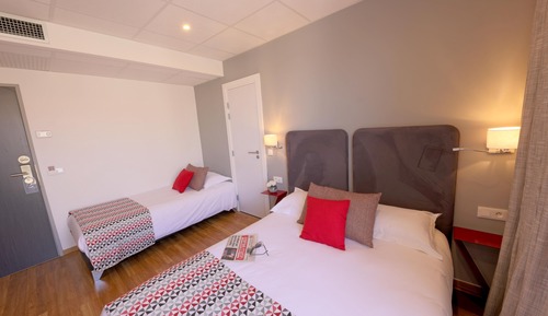 Triple Room with Balcony