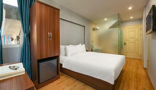 Deluxe Double Room, City View