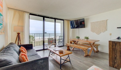 Condo, 1 Bedroom