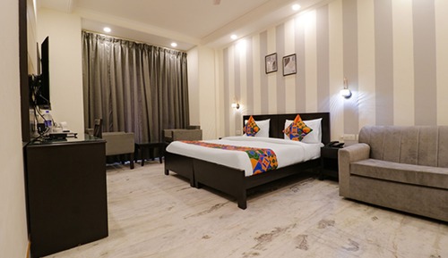 Premium Room
