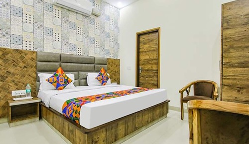Premium Room