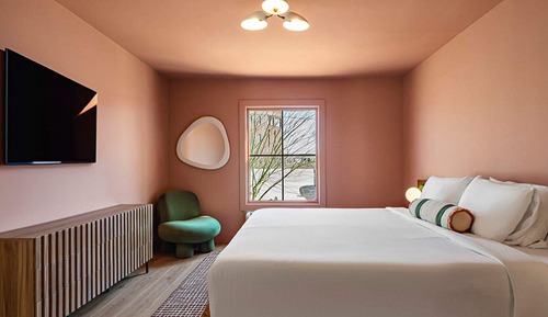 Deluxe Studio Suite