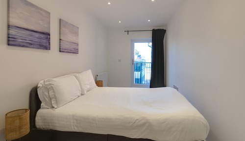 One Bedroom Apartment - Rooftop Terrace