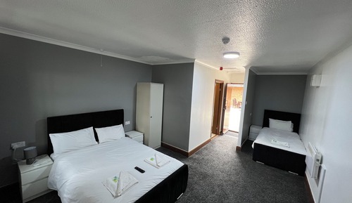 Classic Triple Room