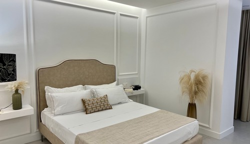 Royal Room