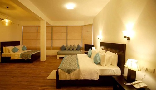 Luxury Triple Room
