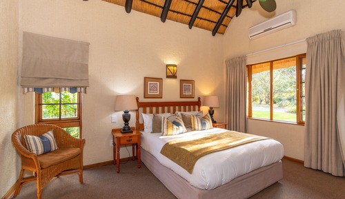 Standard Chalet