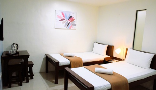 Basic Studio, 2 Twin Beds, Non Smoking