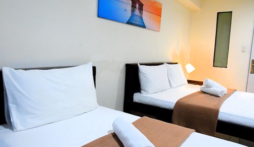 Family Room, Multiple Beds, Non Smoking