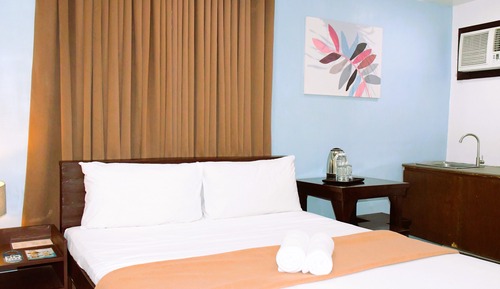 Basic Double Room, 1 Double Bed, Non Smoking, City View