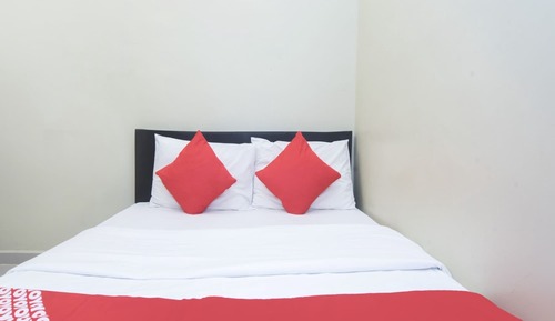 Standard Double Room, 1 Queen Bed