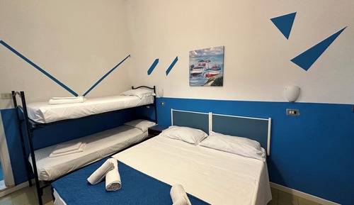 Classic Quadruple Room