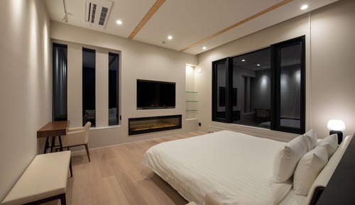 Yuki Sugi at Intuition 5 bedroom Chalet with Onsen