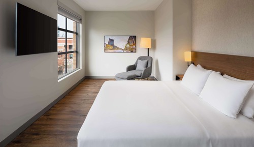 Suite, 1 King Bed with Sofa bed, Bathtub