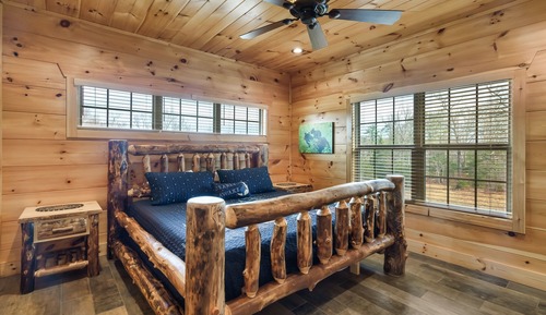 Cabin, Multiple Beds, Hot Tub