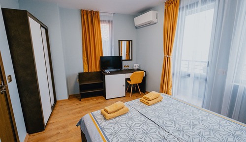 Deluxe Suite, 2 Bedrooms, Balcony, Bay View