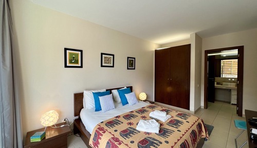 Apartment, 2 Bedrooms, Pool Access