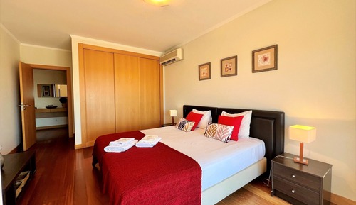 Apartment, 2 Bedrooms, Pool Access