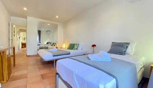 Apartment, 1 Bedroom, Pool Access