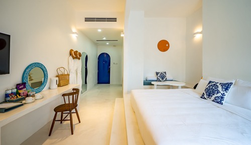 Superior Triple Room
