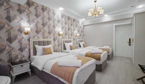 Deluxe Room, 3 Twin Beds