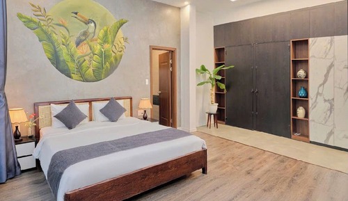 Classic Double Room, 1 King Bed, Garden View (101)