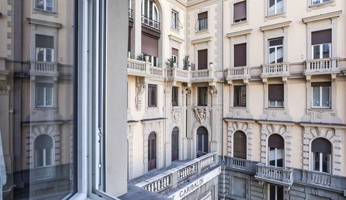 Business Apartment