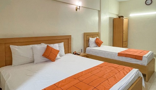 Deluxe Triple Room