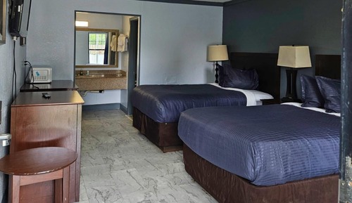Room, 2 Double Beds, Accessible, Smoking