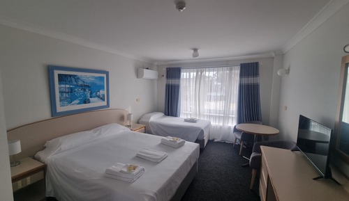 Standard Room, Multiple Beds