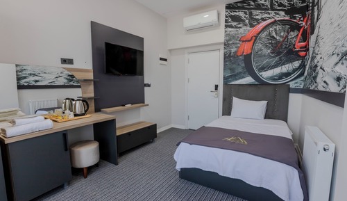 Standard Single Room