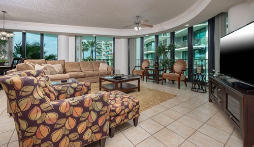 Condo, 3 Bedrooms