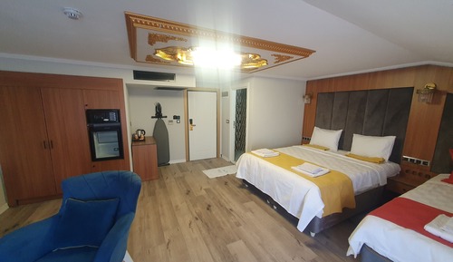 Superior Triple Room