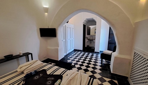 Deluxe 1 Double Room