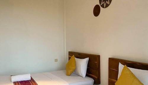 Deluxe Room, 1 Twin Bed, Mountain View