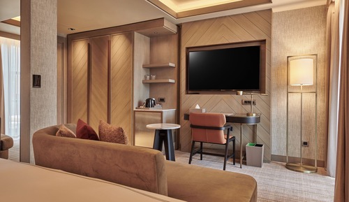Swiss Deluxe Twin Room with Forest View