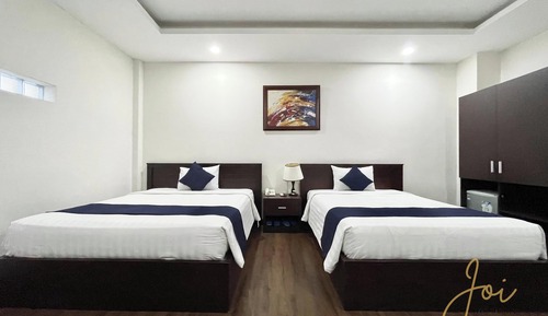 Deluxe Double Room, 1 Queen Bed, Non Smoking, Refrigerator