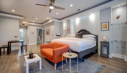 Luxury Suite