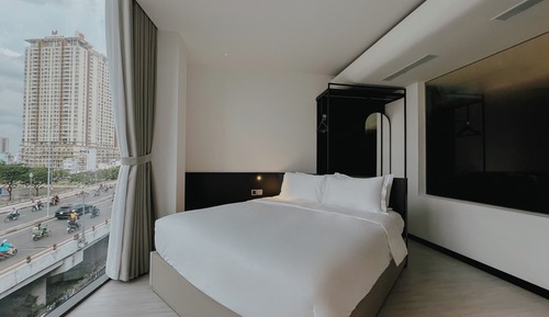 Panoramic Room