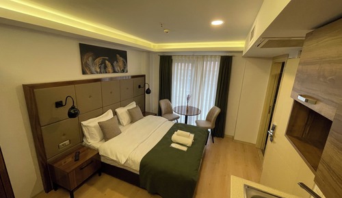 Standard Double Room N12