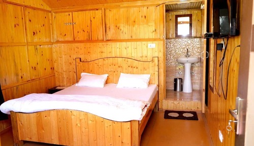 Classic Double Room