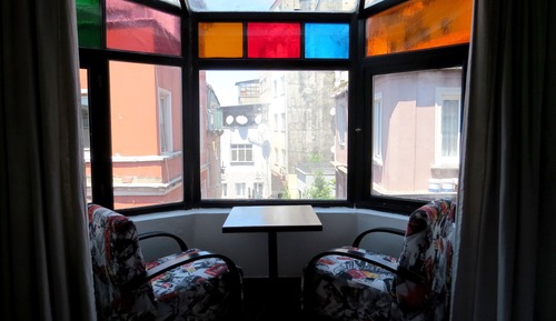Grand Studio